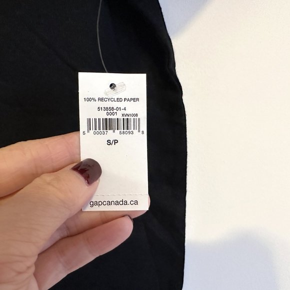 Men's Gap Logo T-Shirt | Black - Picture 3 of 3